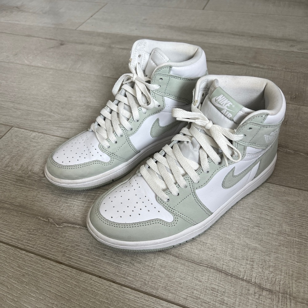 AIR JORDAN 1 Retro High OG ‘Seafoam’